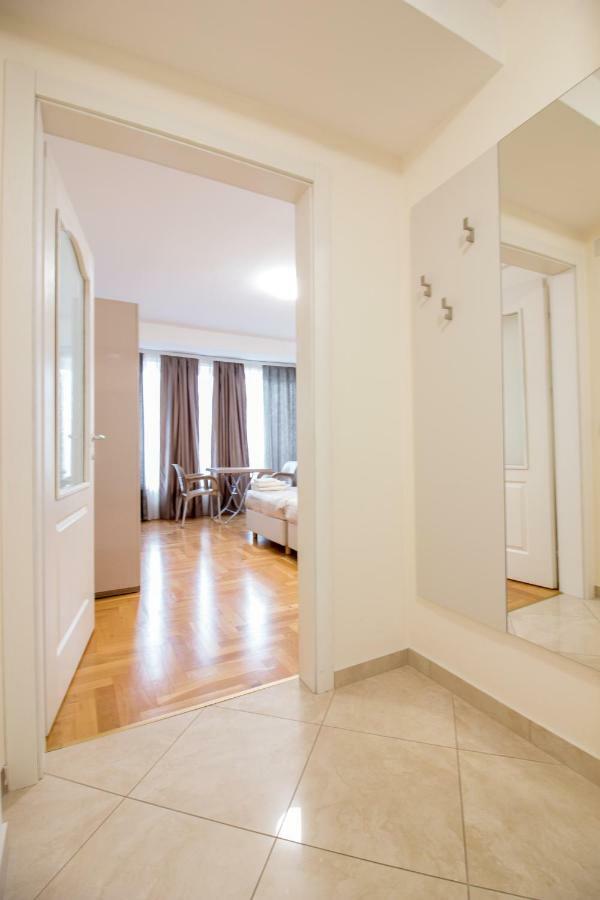 Comfy Apartments-Ochryda Zewnętrze zdjęcie