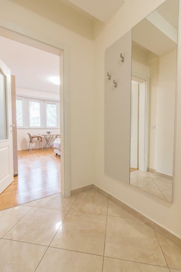 Comfy Apartments-Ochryda Zewnętrze zdjęcie