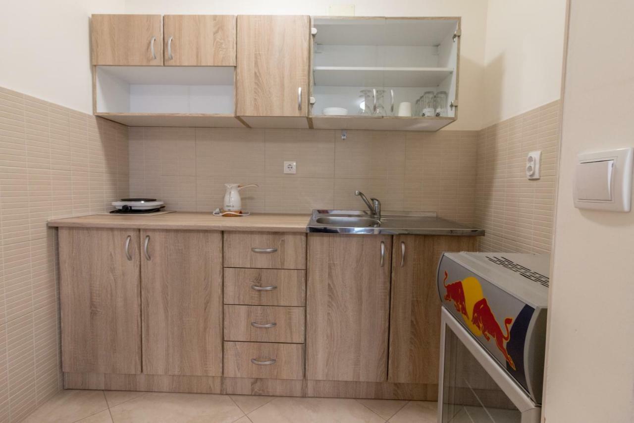 Comfy Apartments-Ochryda Zewnętrze zdjęcie