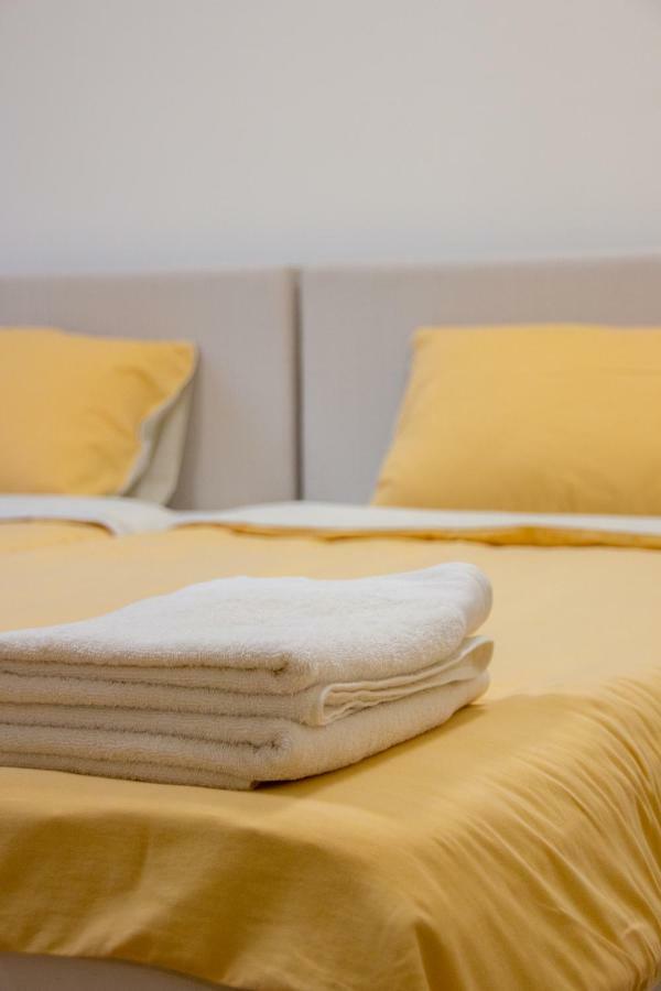 Comfy Apartments-Ochryda Zewnętrze zdjęcie