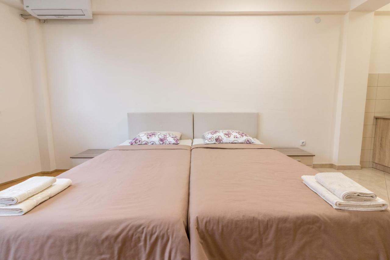 Comfy Apartments-Ochryda Zewnętrze zdjęcie